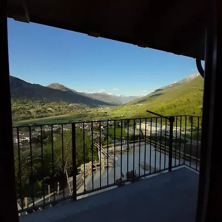 Apartment 2-In Valle D'Aosta Case Vacanza Le Pouyet-2 *